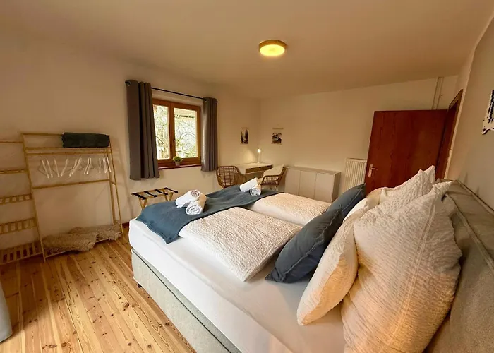 Am Chiemsee Ruhig Und Modern Fuer 4 Personen *