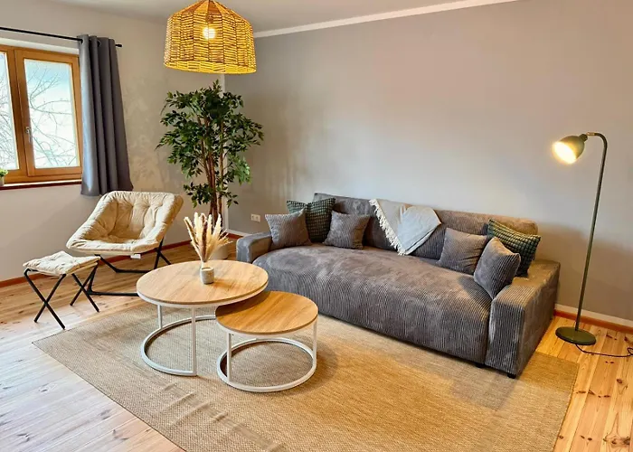 Am Chiemsee Ruhig Und Modern Fuer 4 Personen Appartement