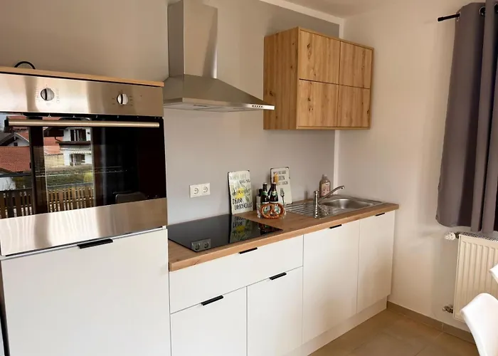 Appartement Am Chiemsee Ruhig Und Modern Fuer 4 Personen *